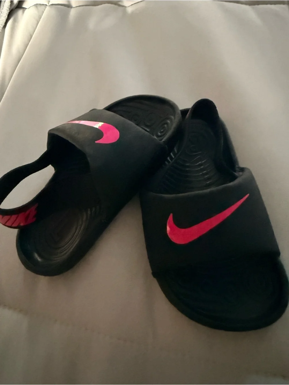 Nike Toddler Black Slide Sandals with Hot Pink Swoosh
